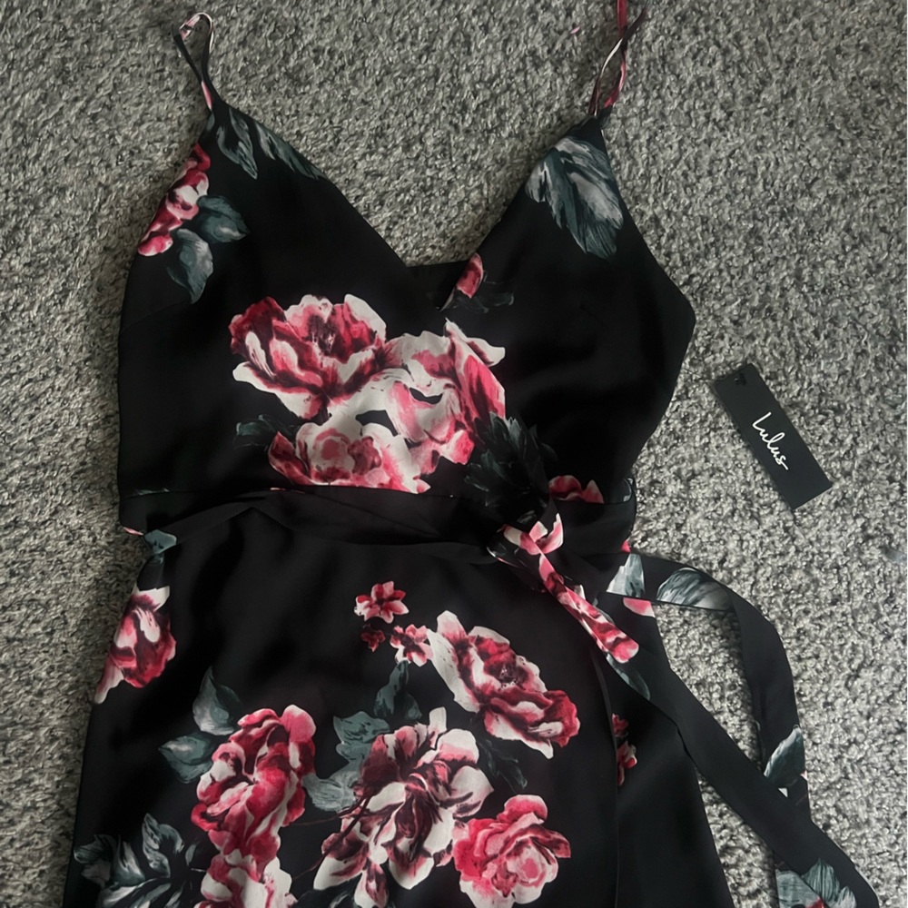 Lulu's Black and Pink Floral Print Wrap Maxi Dress NEW
